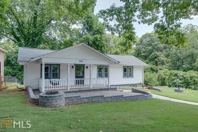 Building Photo - 485 Lake Dr