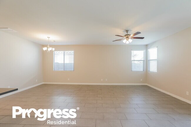 Building Photo - 12236 W Rowel Rd
