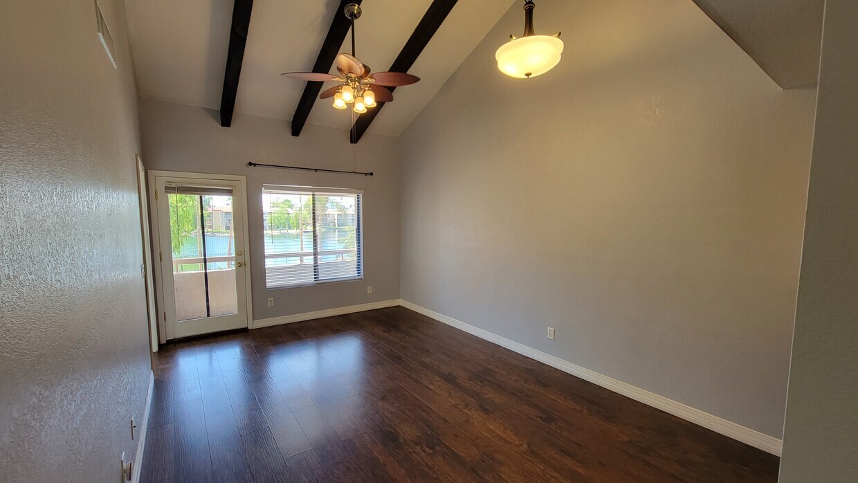 Primary Photo - 11666 N 28th Dr