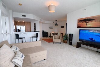Building Photo - 7900 Harbor Island Dr