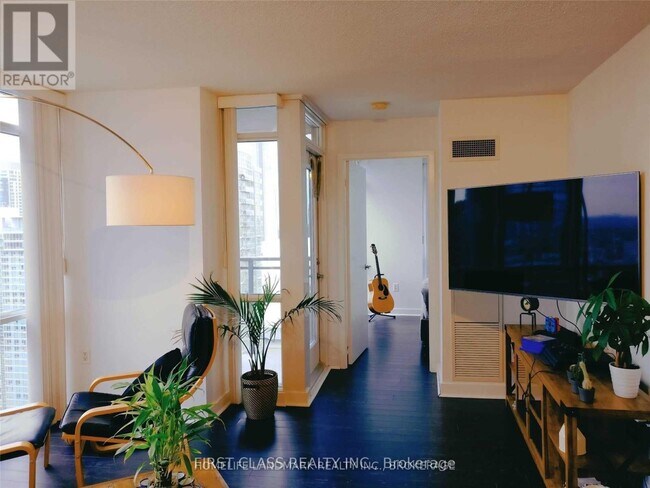 Photo du bâtiment - 11 Brunel Ct