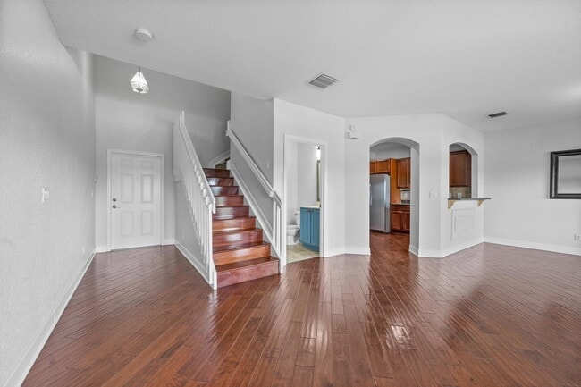 Building Photo - 4205 Bamboo Palm Ct