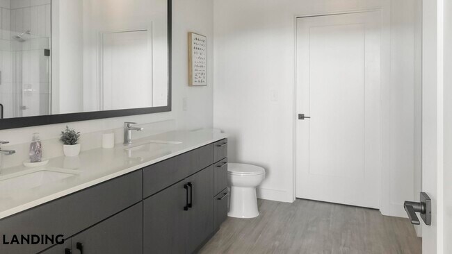 Foto del edificio - 1007 S Mint St