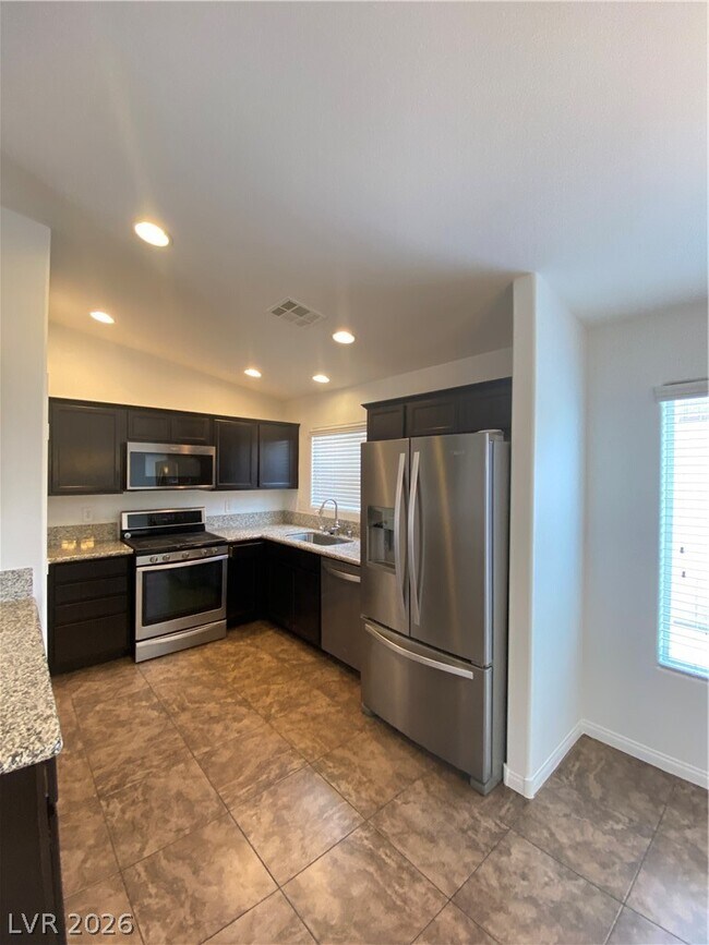 Foto del edificio - 2311 Silver Crew Pass