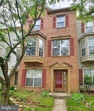 Building Photo - 1037 Lexus Way