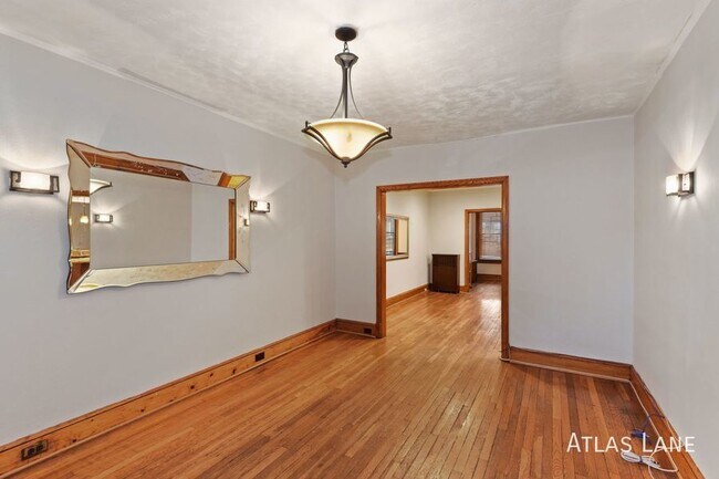 Building Photo - Professionally Managed // 3 Bedroom 2.5 Ba...