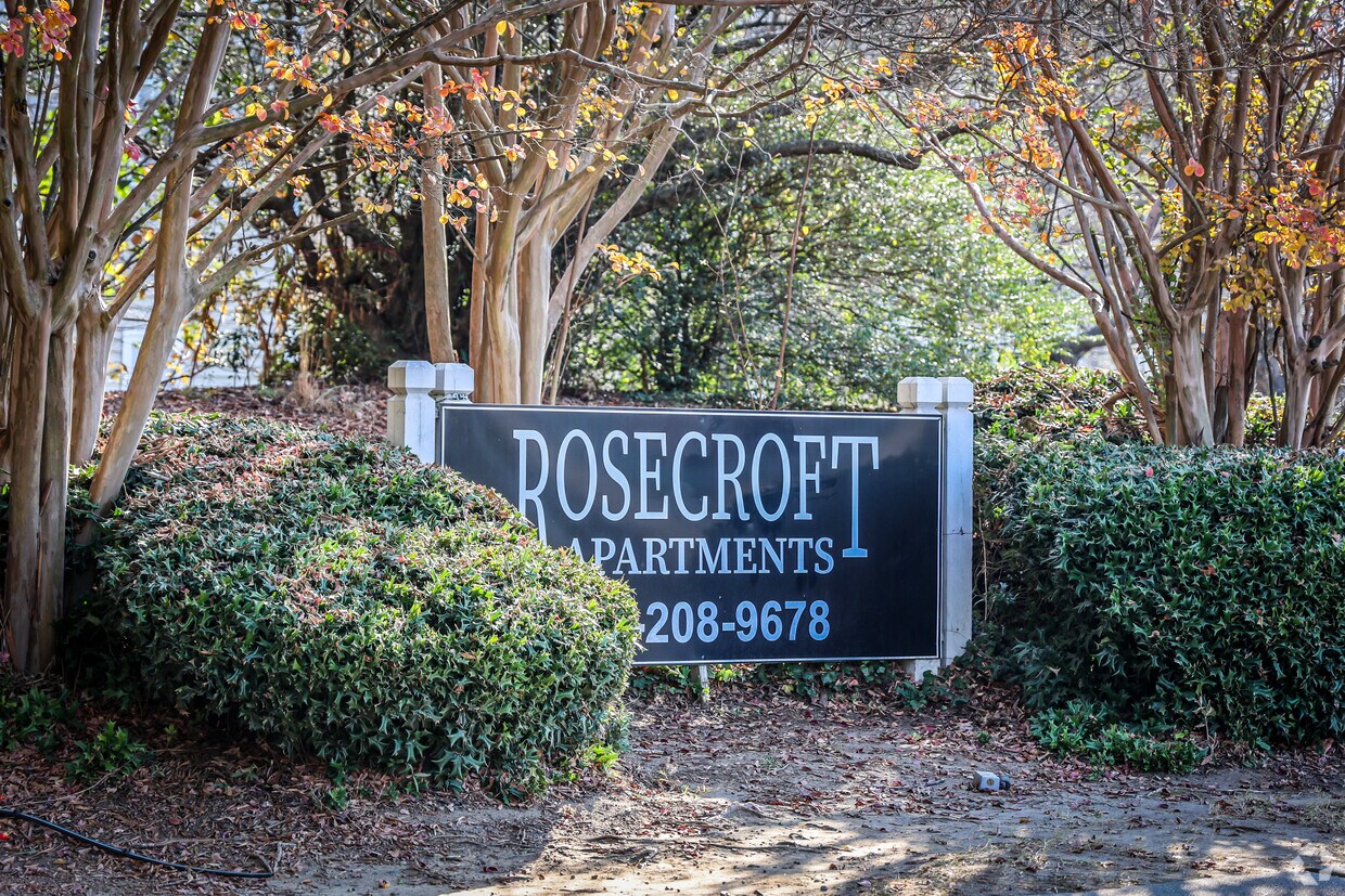 Rosecroft Apartments I Apartments in Charlotte, NC
