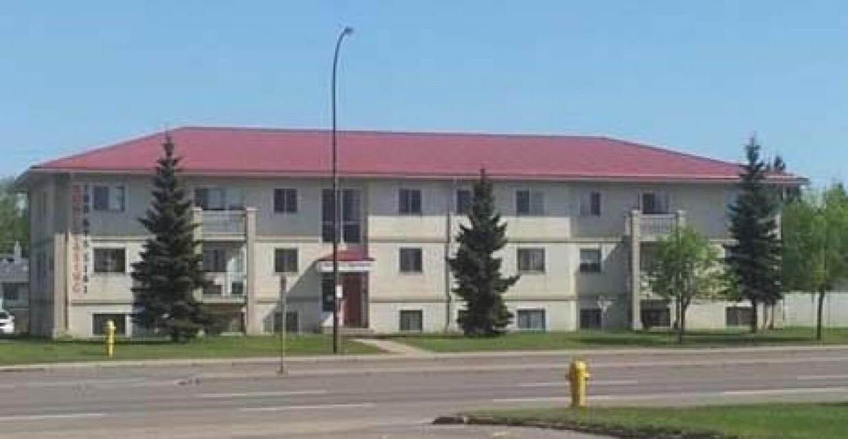 Primary Photo - Mainstreet Apartments