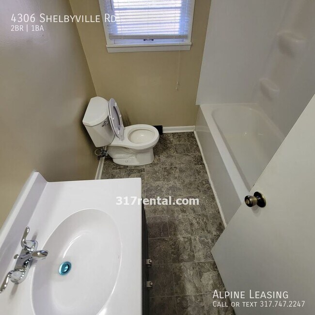 Building Photo - Great South Emerson 2BR/1BA House for RENT!