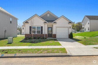 Building Photo - 702 Samuel Dr