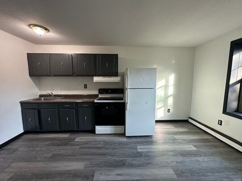 Photo - 1660 E Main Street Unit 4L
