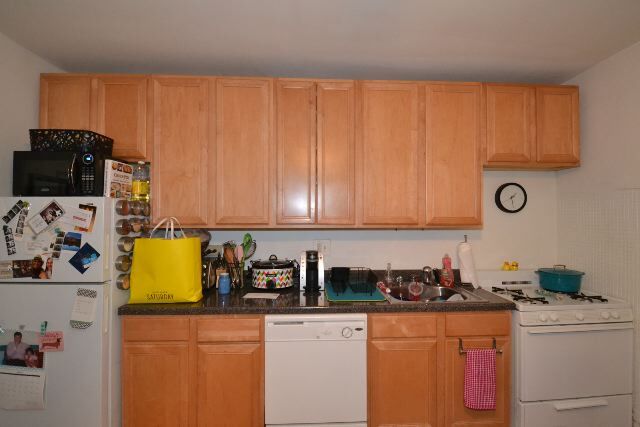 Foto del edificio - 2115 N Dayton St