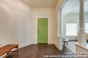 Foto del edificio - 530 Pruitt Ave