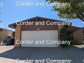 Building Photo - 8804 San Francisco Rd NE