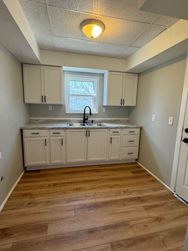 Foto del edificio - 1462 E 175th St
