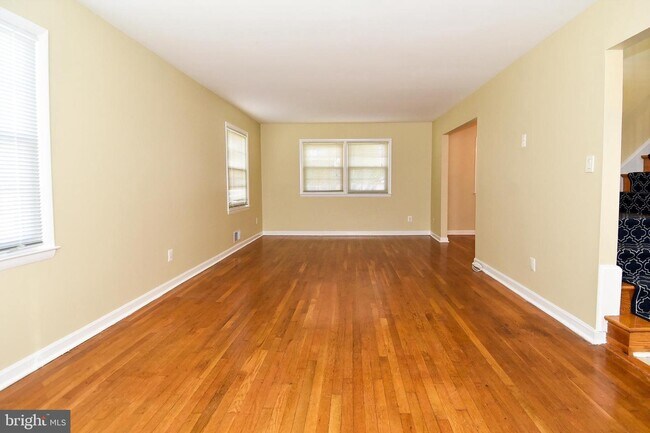 Foto del edificio - 13125 Foxhall Dr