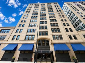 Building Photo - 780 S Federal St