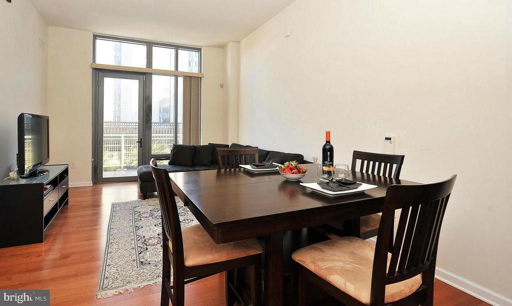 Primary Photo - 440 L St NW
