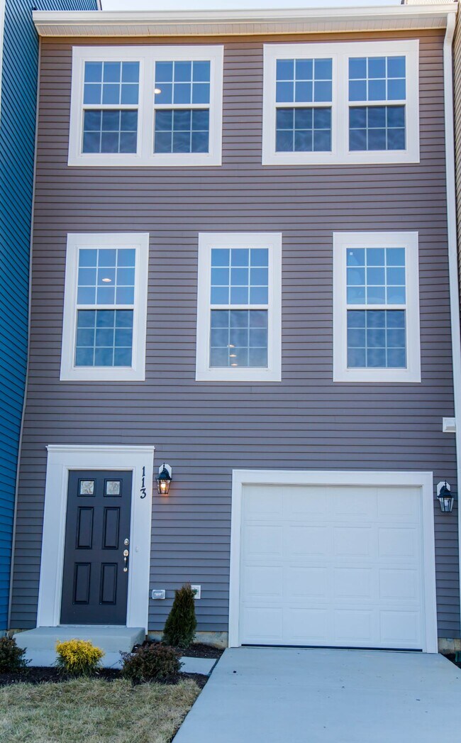 Foto del edificio - 113 Oakshire Ct