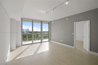 Building Photo - 16385 Biscayne Blvd