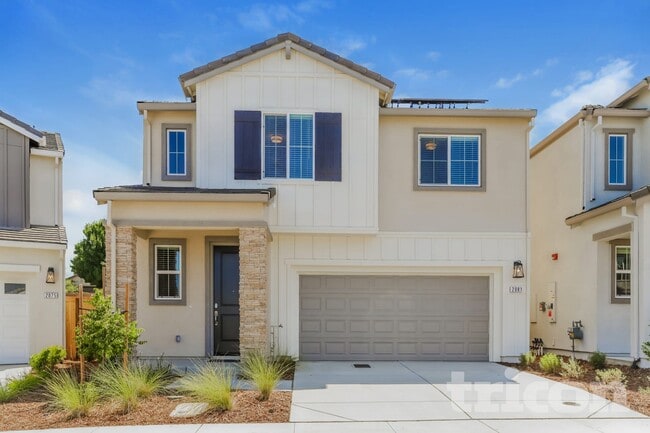 Building Photo - 2081 Comstock Ln