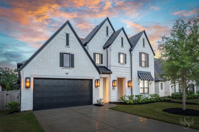 Foto del edificio - 4318 Driftrose Dr