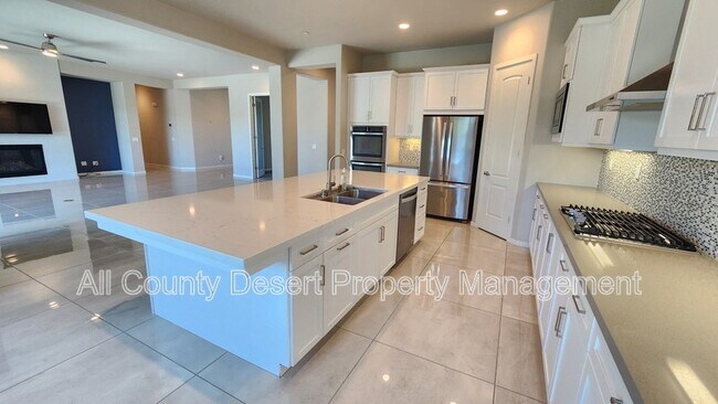 Foto del edificio - 78987 Yorkville Ln