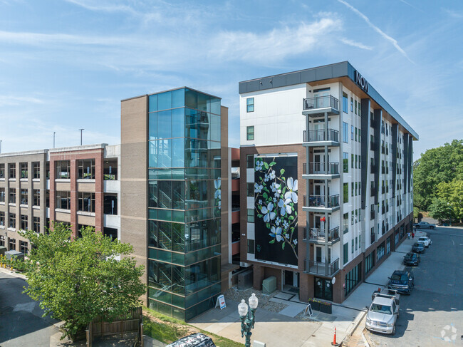 Building Photo - Novi Flats, Lofts and Rise