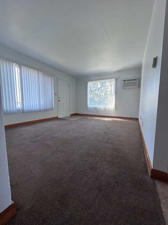 Building Photo - 3-Bedroom Apartment in Cheney