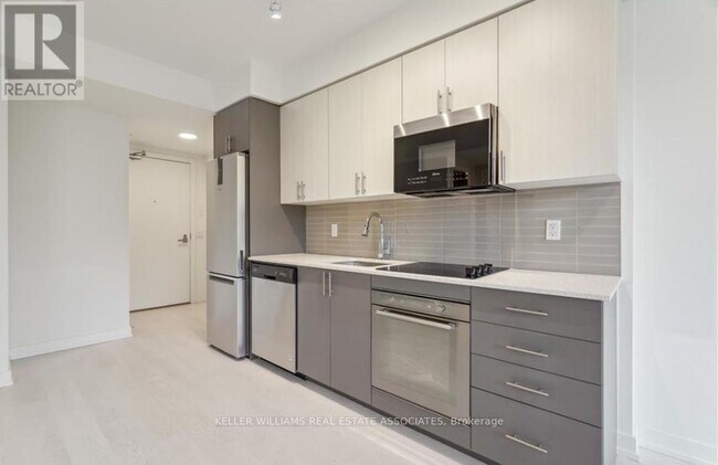 Photo du bâtiment - 415-415 Main St W