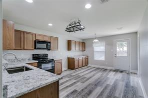 Foto del edificio - 2908 Desert Dr