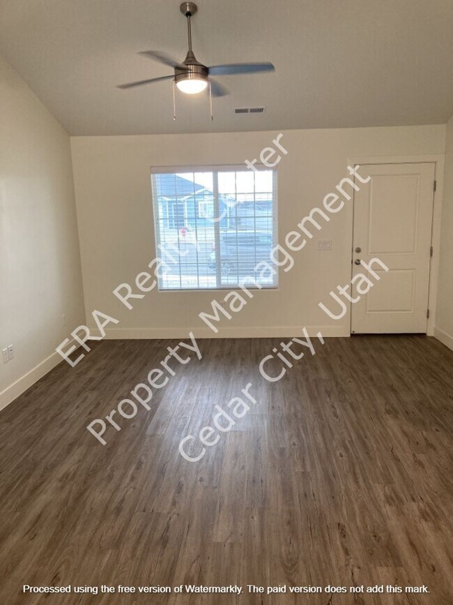 Foto del edificio - 2334 N 450 W