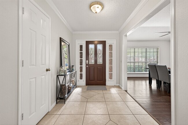 Foto del edificio - 18526 Fawn Run Ln