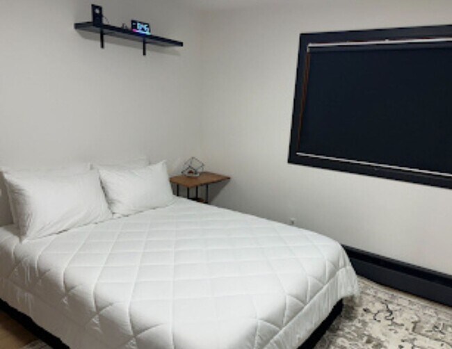 Foto del edificio - 651 Chena Hot Springs Rd