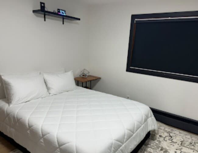 Building Photo - 651 Chena Hot Springs Rd