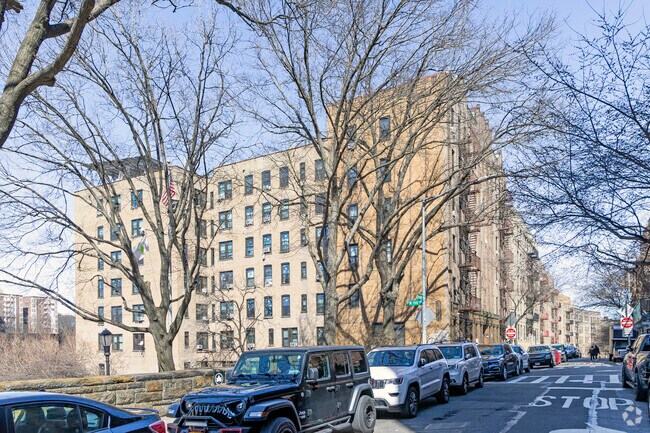 Foto del edificio - 45 Wadsworth Ter