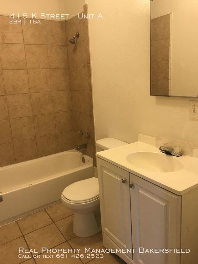 Building Photo - 2 bedroom in Bakersfield CA 93304