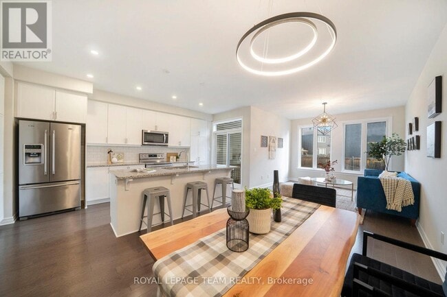 Building Photo - 540 Edenwylde Dr