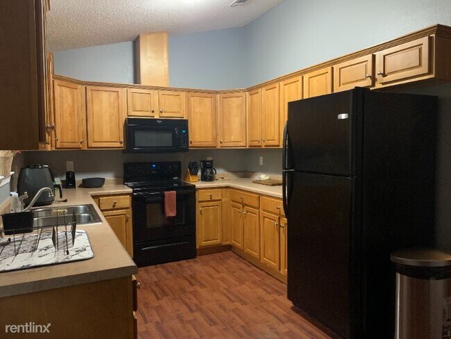 Building Photo - 1 br, 1 bath House - 6275 Mohawk Trail