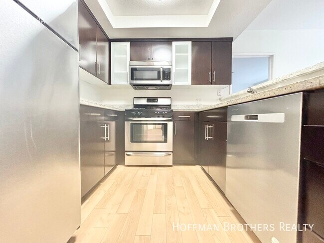 Foto del edificio - 937 Palm Ave