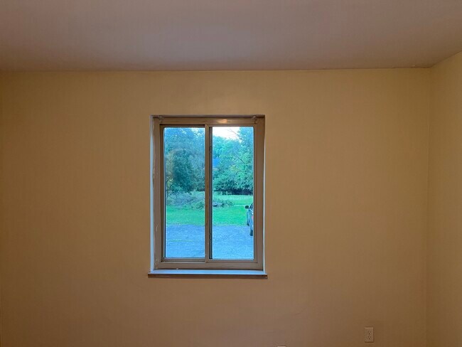 Foto del edificio - 4056 Longford Dr