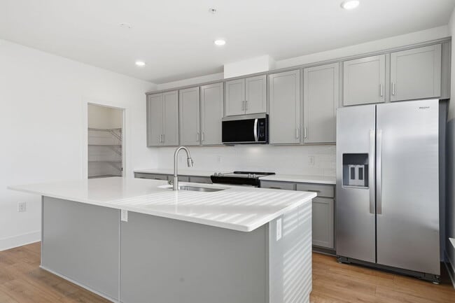Building Photo - 6900 Cosby Vlg Ter