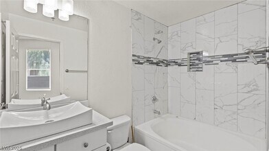 Building Photo - 4200 S Valley View Blvd