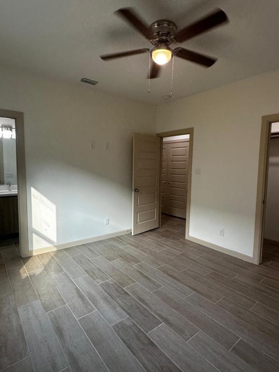 Foto del edificio - 609 N Emerald Ave