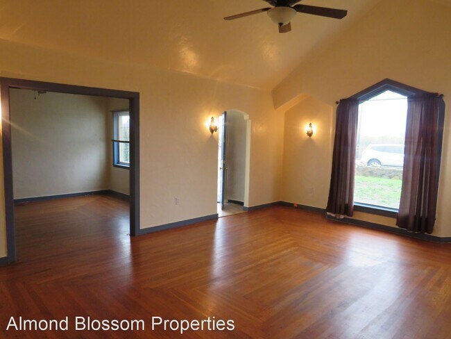 Building Photo - 2 br, 1 bath House - 1659 Co. Rd. E