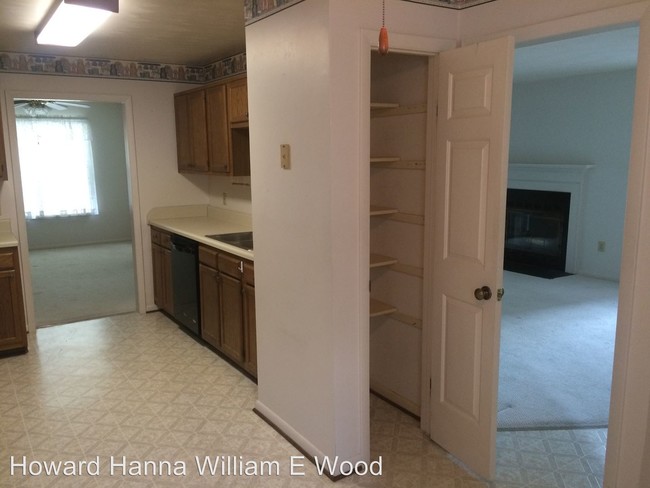 Building Photo - 5140 Cypress Point Cir