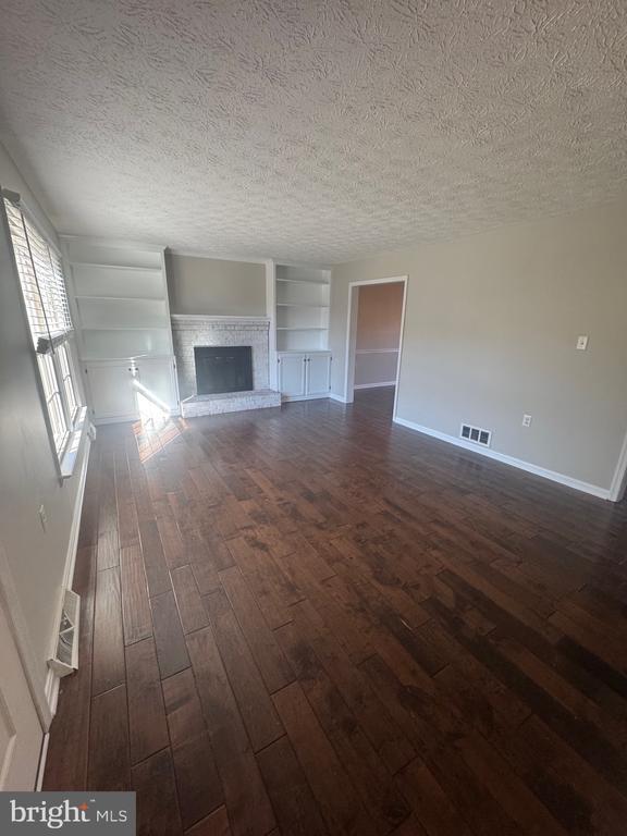 Foto principal - 2150 Harvest Dr