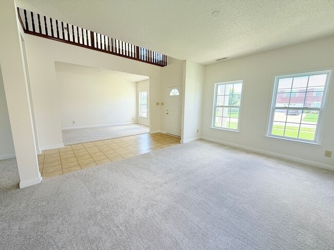 Building Photo - 2946 Heirloom Ln