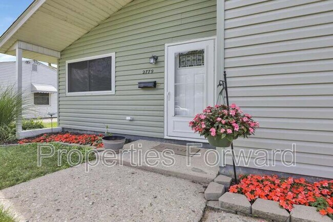 Foto del edificio - 2779 Woodgrove Dr