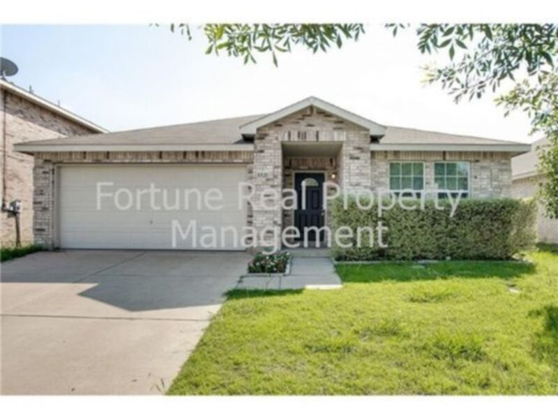 Beautiful Home in Mansfield ISD House Rental in Arlington, TX